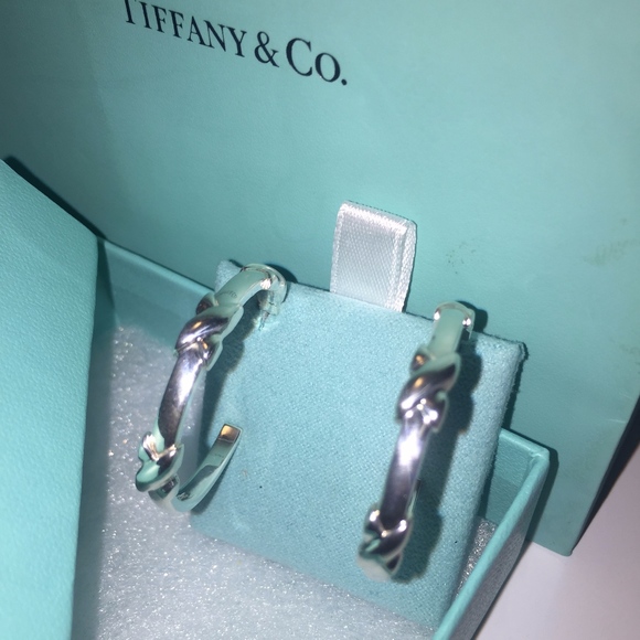 🛑SOLD🛑TIFFANY & CO. Signature X Large Hoops✨ - Picture 4 of 6